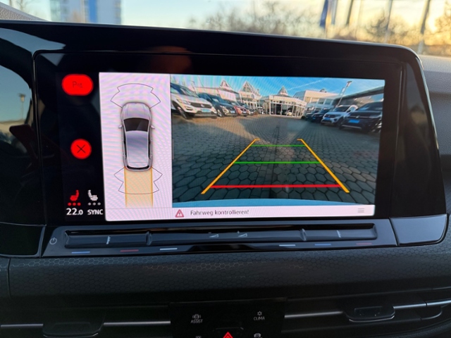 Golf VIII 2.0 TSI GTI DSG LED Navi Kamera