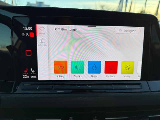 Golf VIII 2.0 TSI GTI DSG LED Navi Kamera