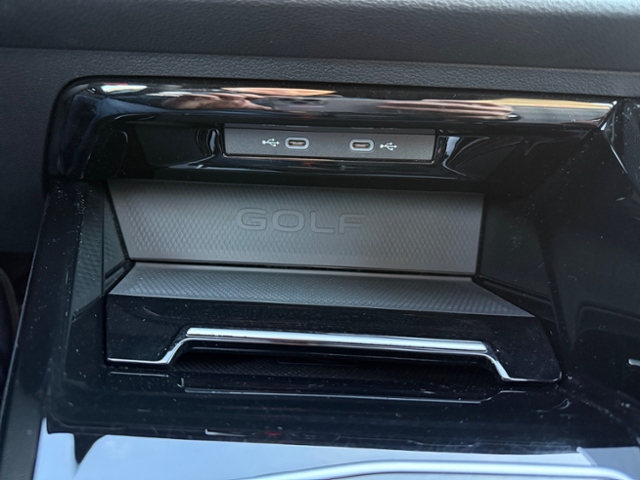 Golf VIII 2.0 TSI GTI DSG LED Navi Kamera