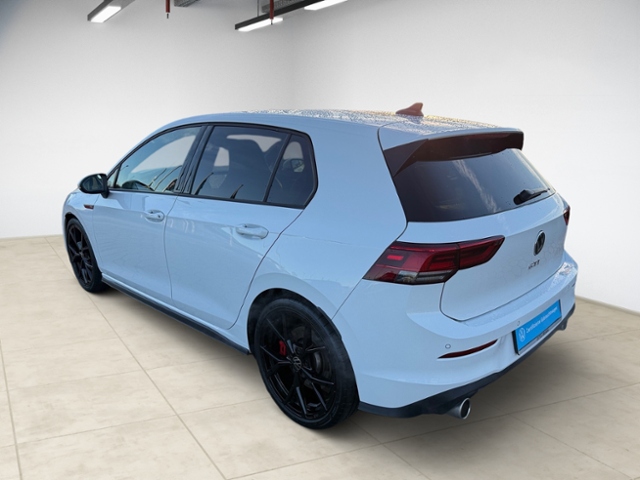 Golf VIII 2.0 TSI GTI DSG LED Navi Kamera