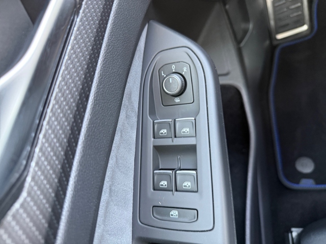 Golf VIII 2.0 TSI R Performance 4M 333 PS