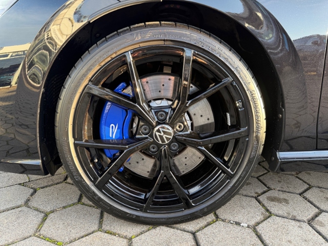 Golf VIII 2.0 TSI R Performance 4M 333 PS