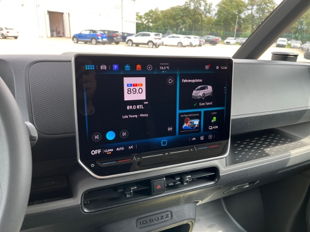 ID.Buzz Cargo Pro 1-Gang 79 KW/h ACC DAB+