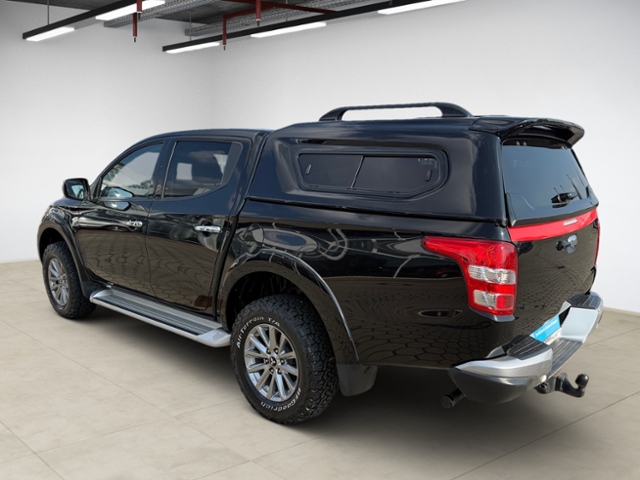 L200 2.4 DI-D 4x4 Top DoKa Xenon Leder