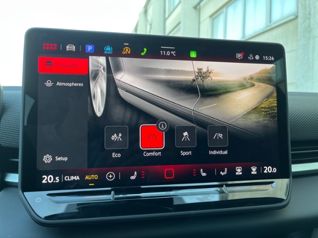 T-Roc 1.5 eTSI DSG R-Line Kamera