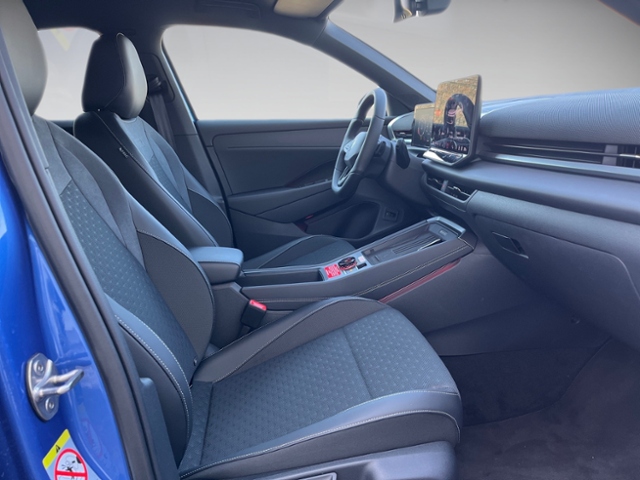 T-Roc 1.5 eTSI DSG R-Line Kamera