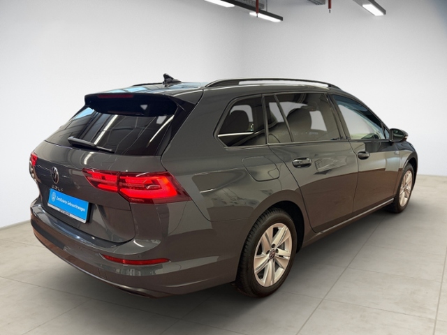 Golf VIII Variant 2.0 TDI DSG Pano Kamera LED