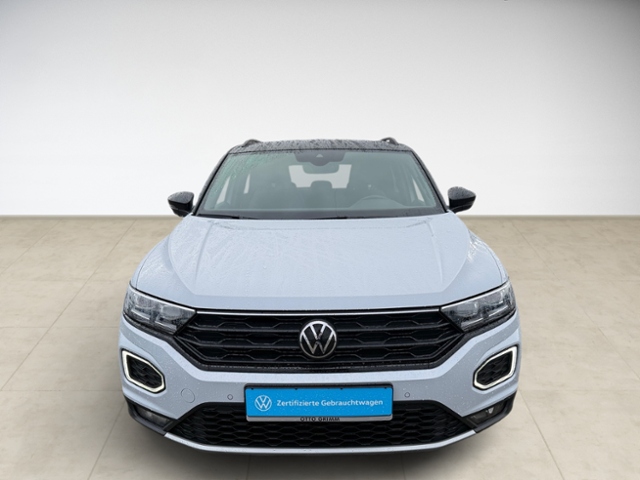 T-Roc 1.5 TSI Sport DSG AHK Kamera LED