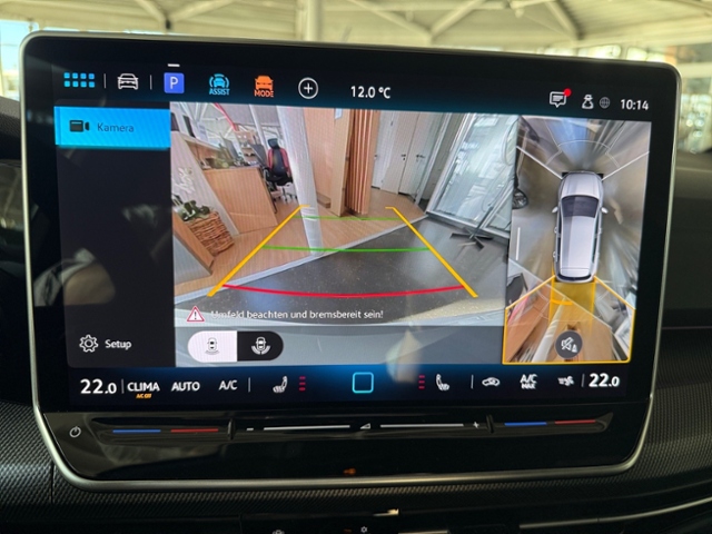 Golf VIII 1.5 eTSI DSG R-Line Kamera LED
