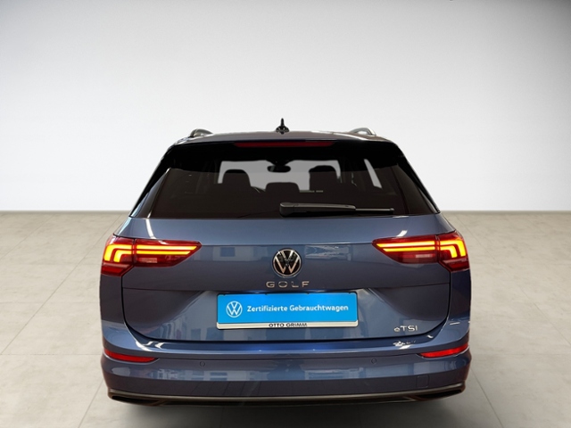 Golf VIII Variant 1.5 eTSI Life DSG LED Navi