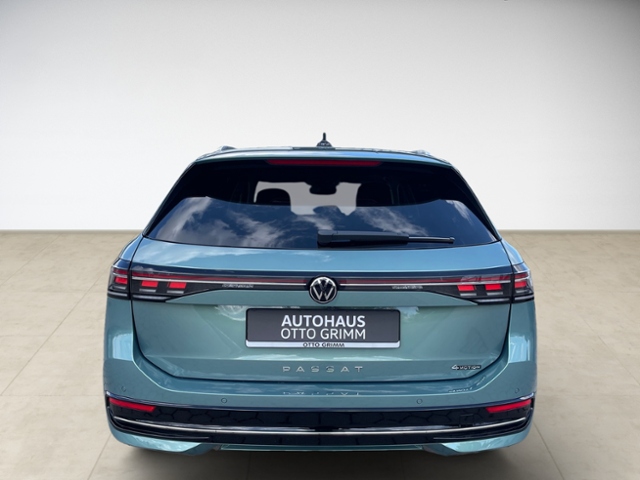 Passat Variant 2.0 TDI Elegance DSG 4M AHK