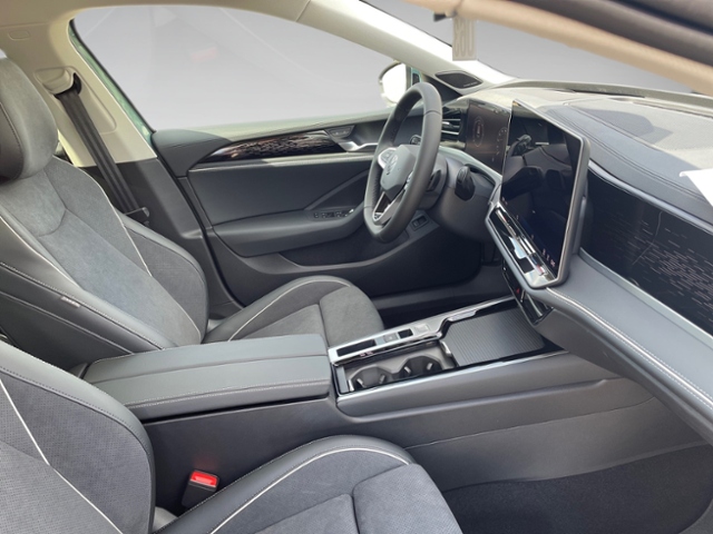 Passat Variant 2.0 TDI Elegance DSG 4M AHK