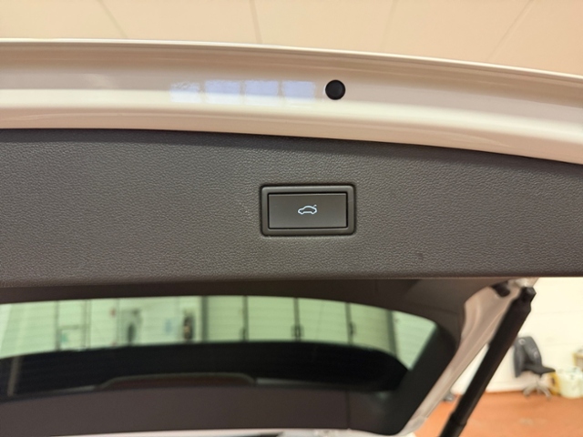 Tiguan Allspace 2.0 TDI Highline R-Line Kam DSG