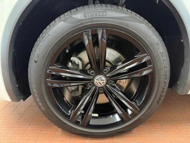 Tiguan Allspace 2.0 TDI Highline R-Line Kam DSG