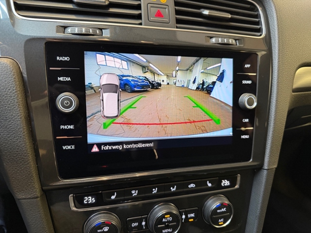 Golf VII 1.0 TSI CL Kamera Massage