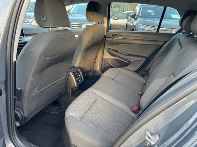 Golf VIII 1.5 eTSI Life DSG LED Kamera ACC