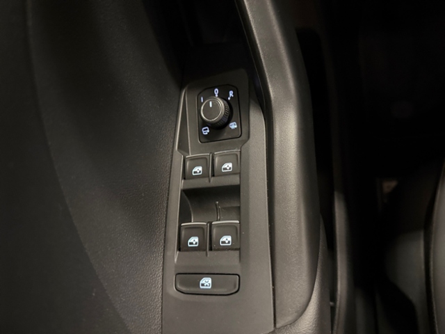 T-Cross 1.0 TSI Style DSG AHK Kamera LED