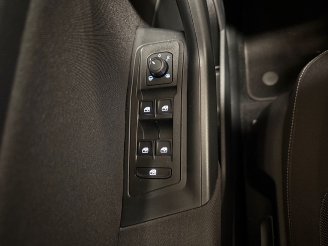 T-Roc 1.0 TSI Life LED Navi Parklenkassist