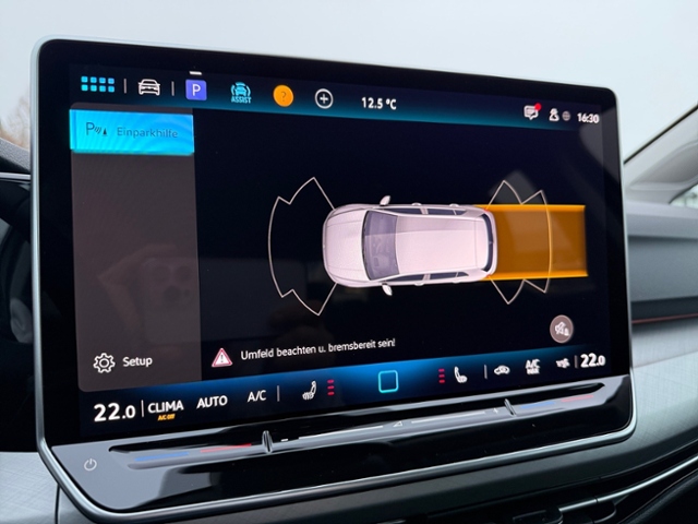 Golf VIII 1.5 TSI Life KLIMA LED ALU