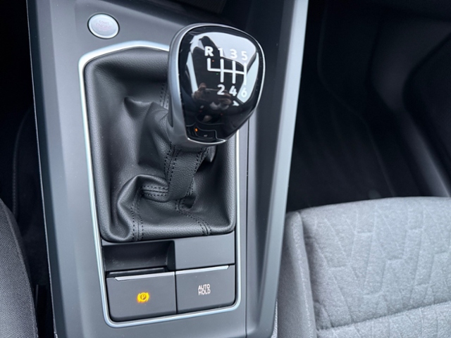 Golf VIII 1.5 TSI Life KLIMA LED ALU