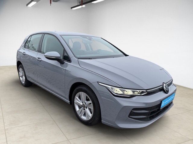 Golf VIII 1.5 TSI Life KLIMA LED ALU