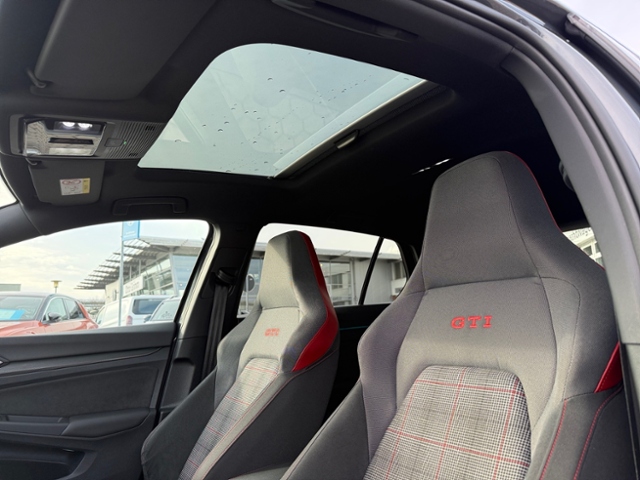 Golf VIII 2.0 TSI GTI LED-Matrix Standh. Pano