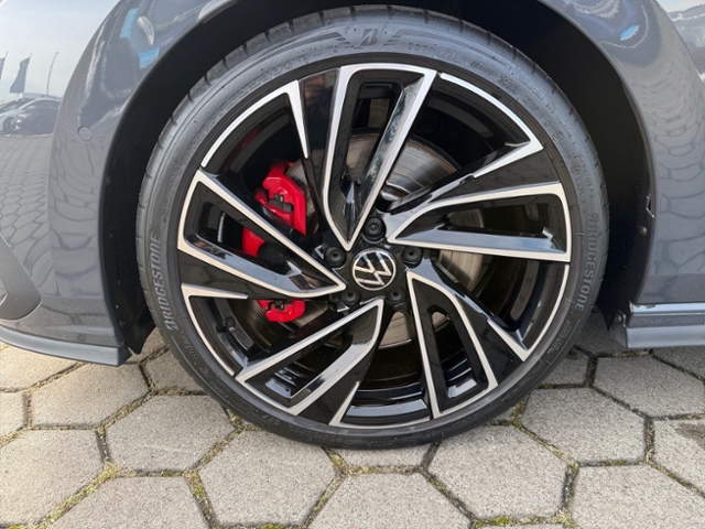 Golf VIII 2.0 TSI GTI LED-Matrix Standh. Pano