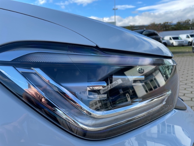 Taigo 1.5 TSI DSG R-Line Kamera Matrix