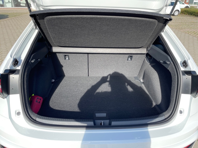 Taigo 1.5 TSI DSG R-Line Kamera Matrix