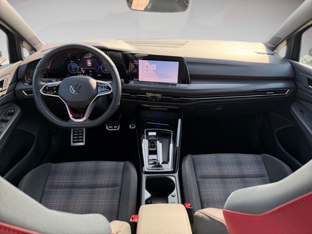 Golf VIII 2.0 TSI GTI DSG LED DAB+