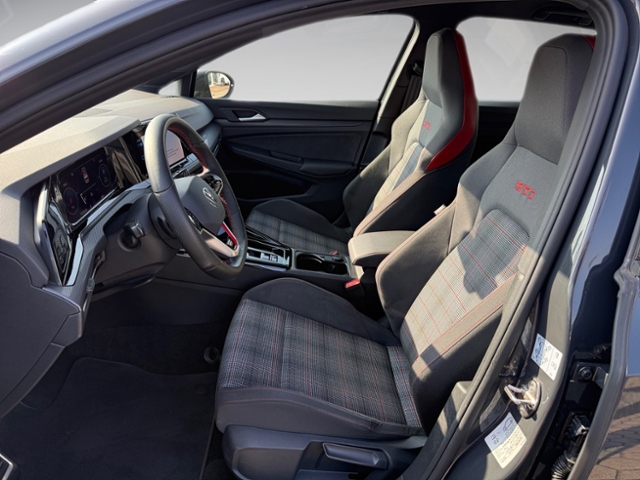 Golf VIII 2.0 TSI GTI DSG LED DAB+