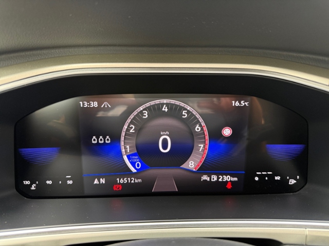 T-Roc 1.5 TSI Move Navi LED Parklenkass.