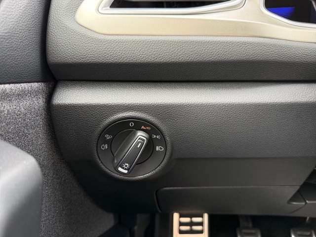 T-Roc 1.5 TSI Move Navi LED Parklenkass.