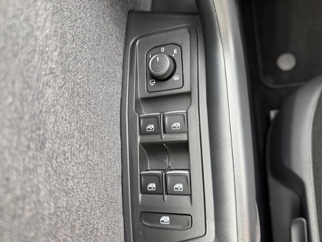 T-Roc 1.5 TSI Move Navi LED Parklenkass.