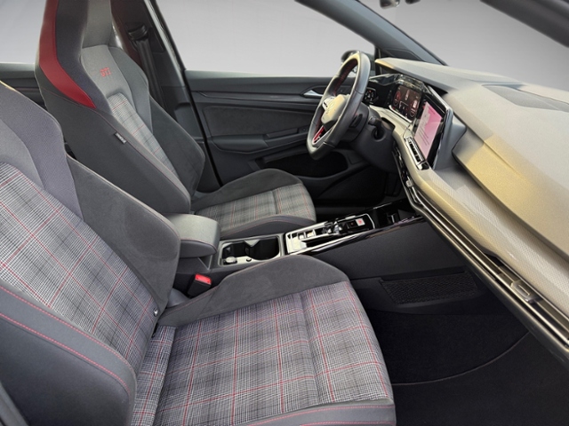 Golf VIII 2.0 TSI GTI DSG LED DAB+