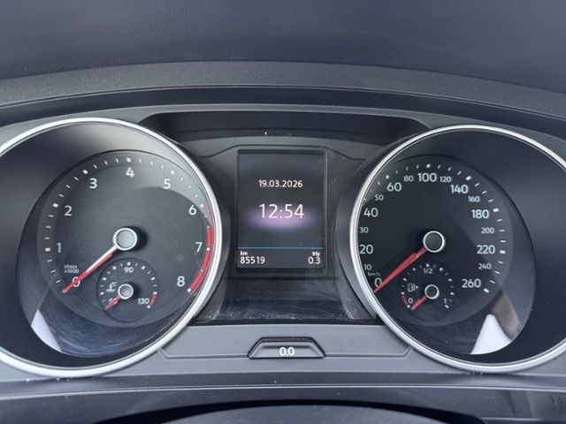 Tiguan 1.5 TSI IQ.DRIVE Navi Parklenksys.