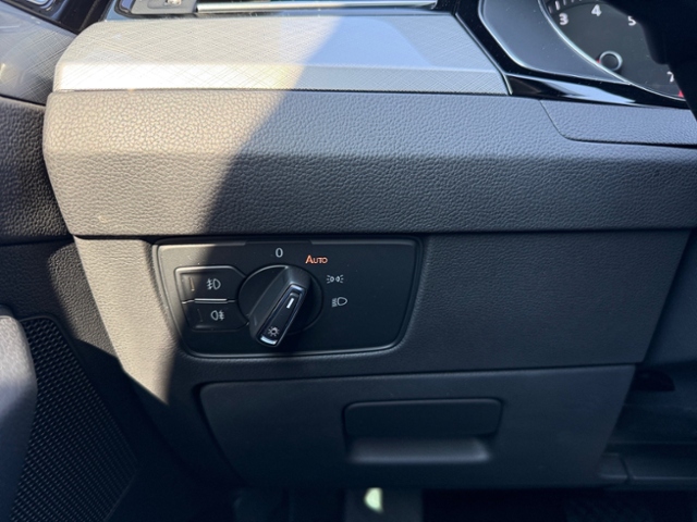 Passat Variant 1.5 TSI Business DSG AHK LED