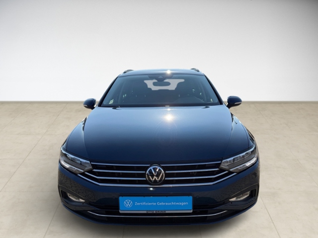 Passat Variant 1.5 TSI Business DSG AHK LED