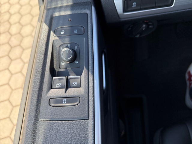 T6.1 2.0 TDI Multivan DSG Standh. Kamera