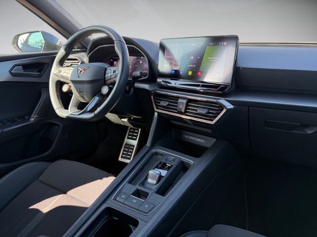 Leon 2.0 TSI DSG LED ACC Kamera