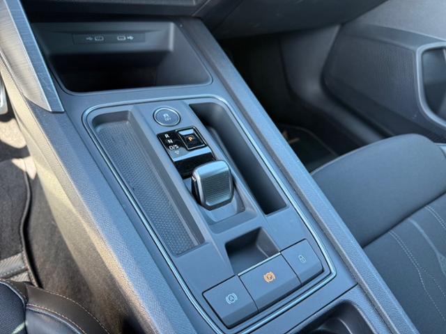 Leon 2.0 TSI DSG LED ACC Kamera