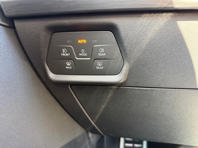 Leon 2.0 TSI DSG LED ACC Kamera