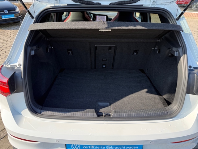 Golf VIII 2.0 TSI GTI DSG Matrix Pano Kamera