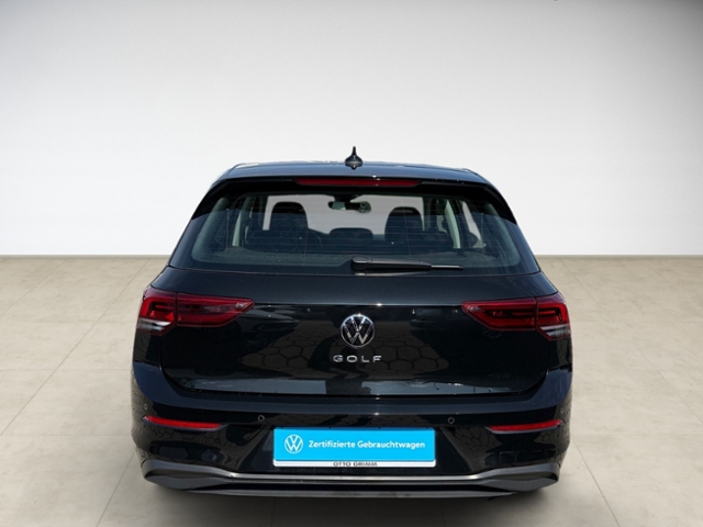 Golf VIII 2.0 TDI Life DSG LED AHK Navi