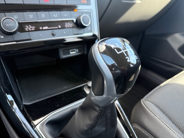 T-Cross 1.0 TSI Style Navi LED