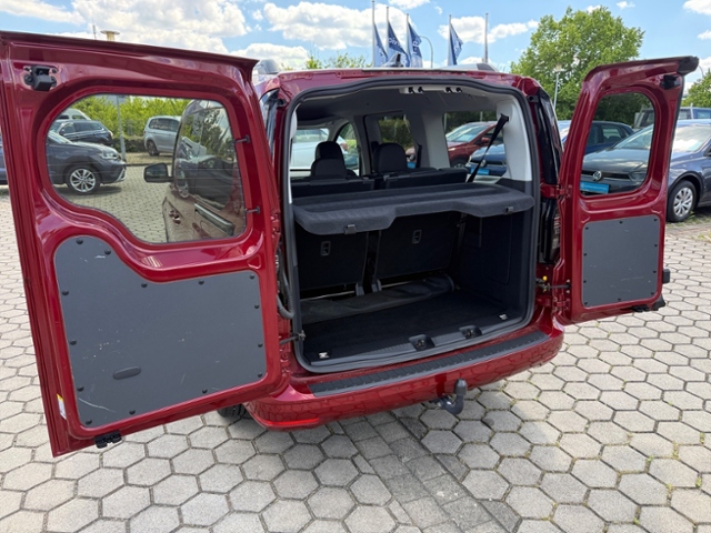 Caddy Maxi 2.0 TDI Style DSG AHK 7-Sitze LED