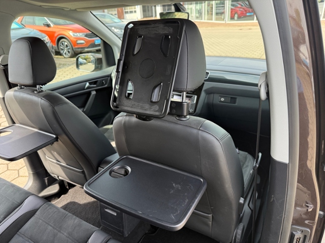 Caddy 2.0 TDI Highline 4M DSG Allrad Leder