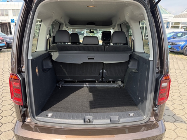 Caddy 2.0 TDI Highline 4M DSG Allrad Leder