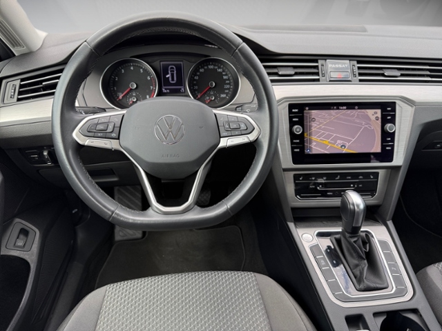 Passat Variant 1.5 TSI Conceptline DSG Kamera