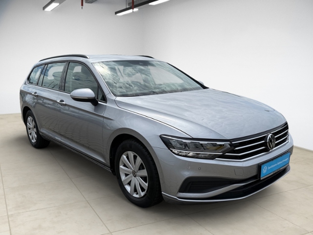 Passat Variant 1.5 TSI Conceptline DSG Kamera
